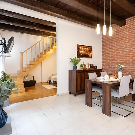 Sleeping In Main Market *