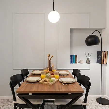 Sleeping In Main Market * Kraków