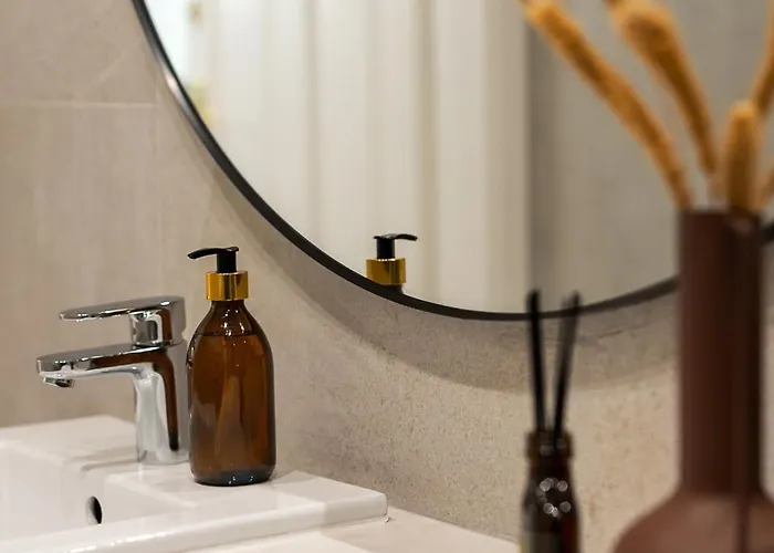 Lejlighed Sleeping In Main Market *