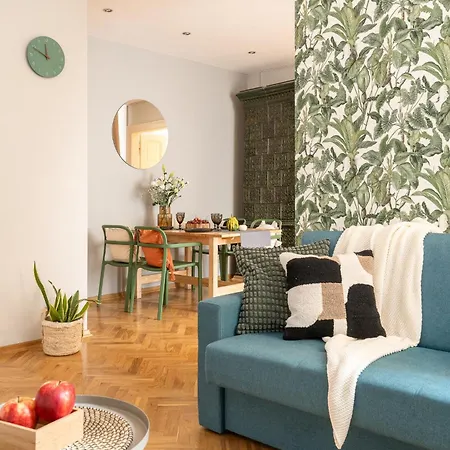 アパート スリーピング メインマーケット *