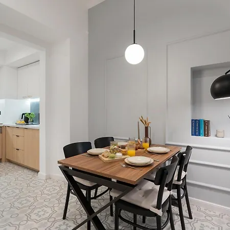 スリーピング メインマーケット クラクフ