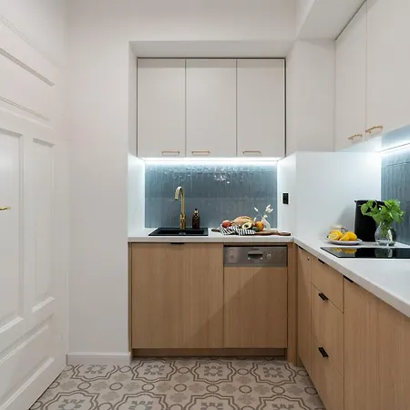 スリーピング メインマーケット アパート