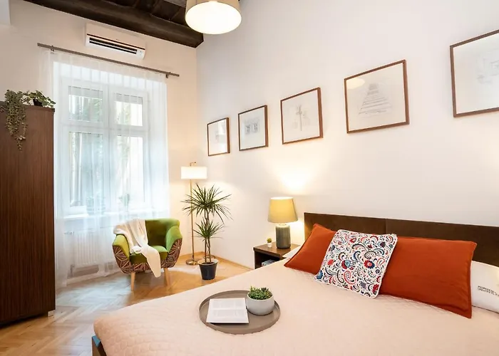 Lägenhet Sleeping In Main Market