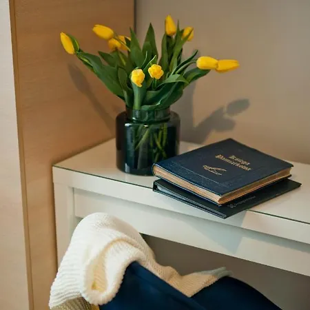 Sleeping In Main Market Апартаменты *